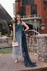 Noor By Saadia