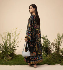 Raveen Black Silk Set