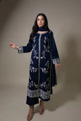 TWO PIECE   Maryam & Maria