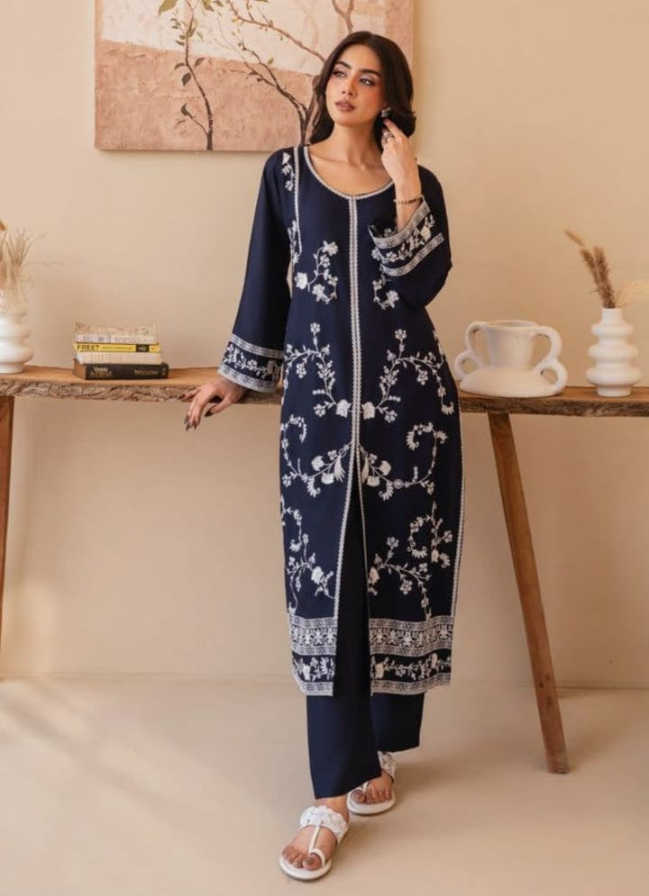 TWO PIECE   Maryam & Maria